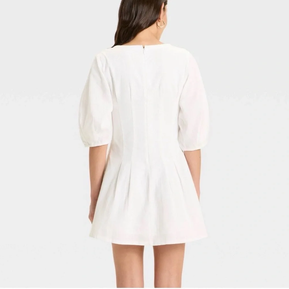 a new day chic white